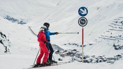 Piste guidance system of the ski circuit "the white ring" in Lech
