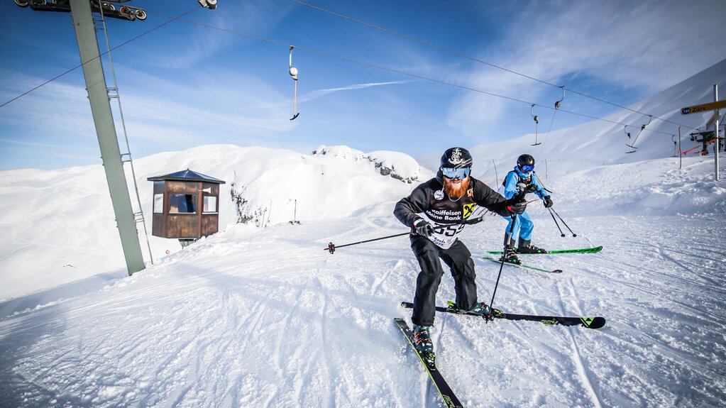 Participants of the ski race "Der Weiße Ring" in Lech - Oberlech - Zürs