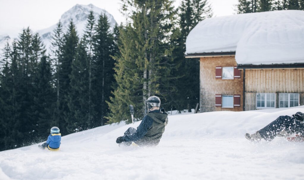 Tobogganing fun with the whole family at the toboggan run Oberlech