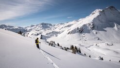 first tracks in the fresh snow in the ski region Warth-Schröcken am Arlberg